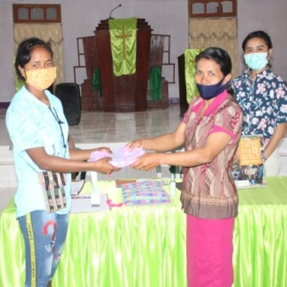 FMCH Indonesia – Adolescent Reproductive Health Education and DfG Kit Distribution in Haumenibaki Village, West Timor